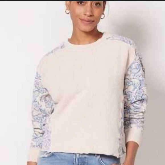 Sundry By "Anthropologie" Terrycloth Sweater with Blue Floral Pattern - Picture 3 of 9